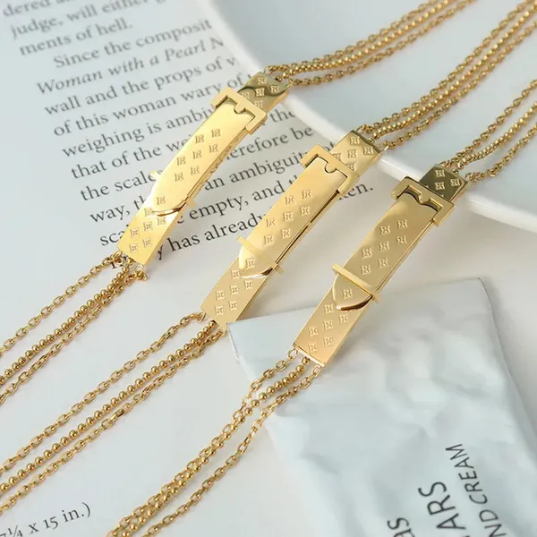 Gold_Clover_Belt_Bracelets_For_Women